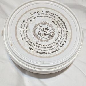 New Fleur Blanc Treatment Mask 16 ounce Tweak'd by Nature